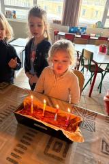 760e5491-77f9-4add-9951-327ff6127b7b