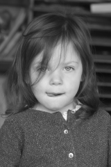 Alyzee-2